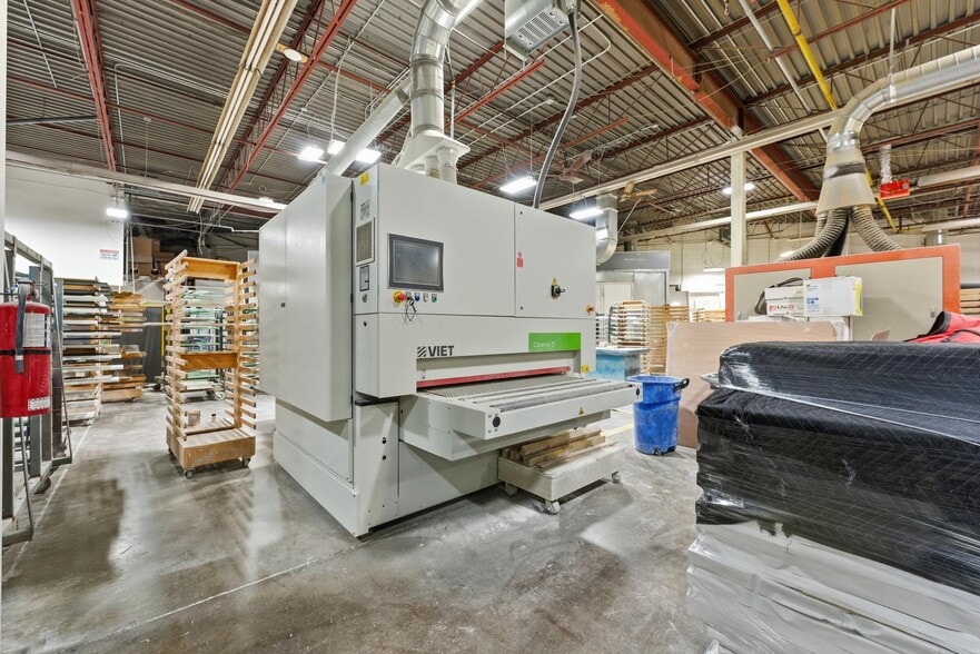 More Photos Of 40 Claireville Dr, Toronto Warehouse For Sale