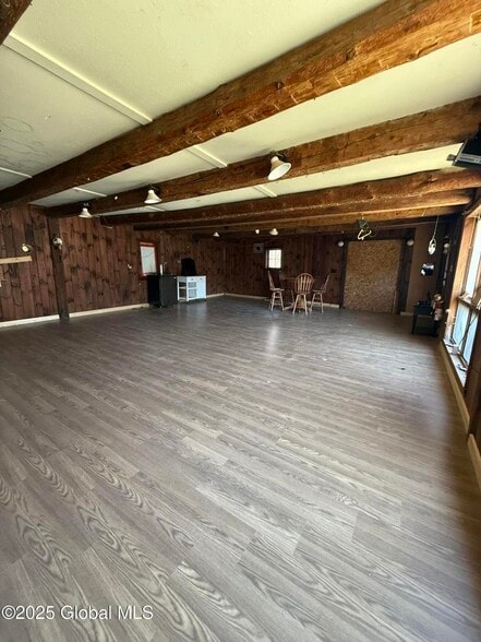 More Photos Of 17971 State Route 22, Berlin Hotel For Sale