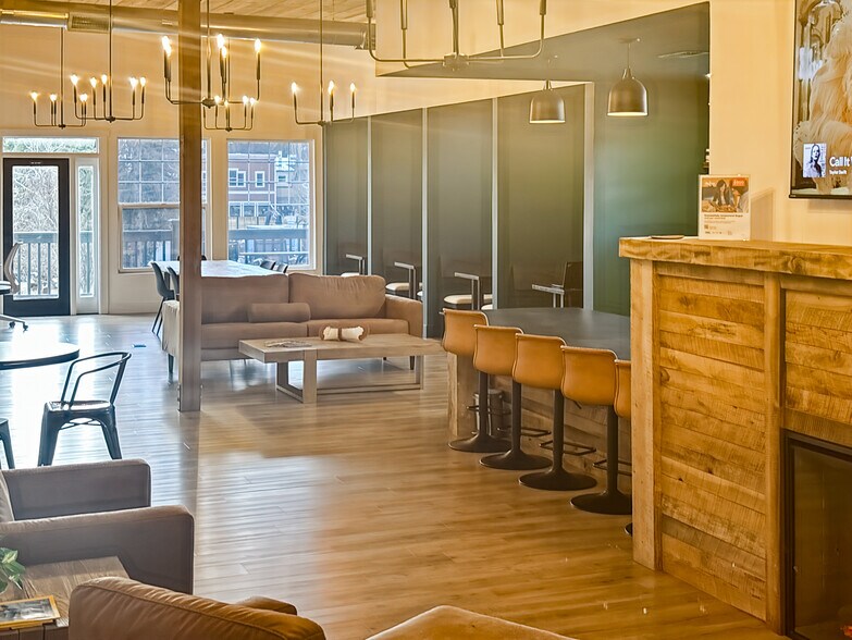 More Photos Of 207 N Fir St, Sisters Coworking Space