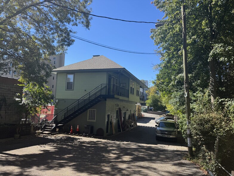 Primary Photo Of 732 Monroe Dr, Atlanta Storefront For Lease