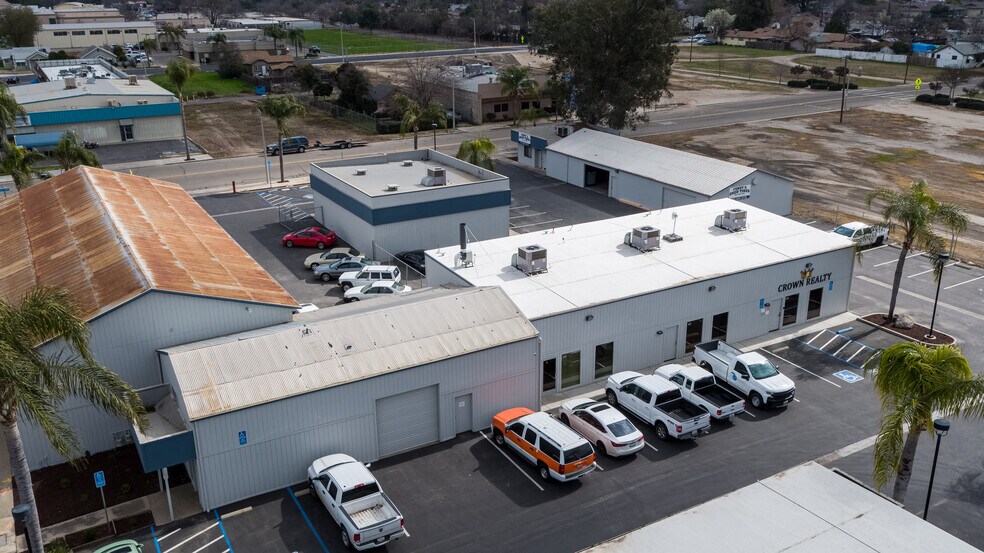 More Photos Of 415-419 E Cross Ave, Tulare Office For Lease