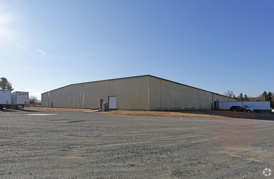 More Photos Of 1210 Route 9, South Schodack Warehouse For Lease