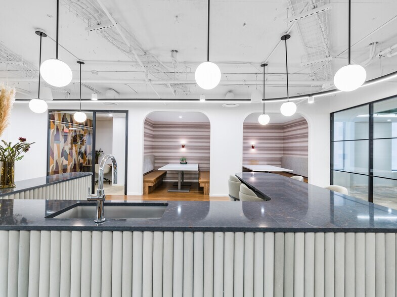 More Photos Of 1120 20th St NW, Washington Coworking Space