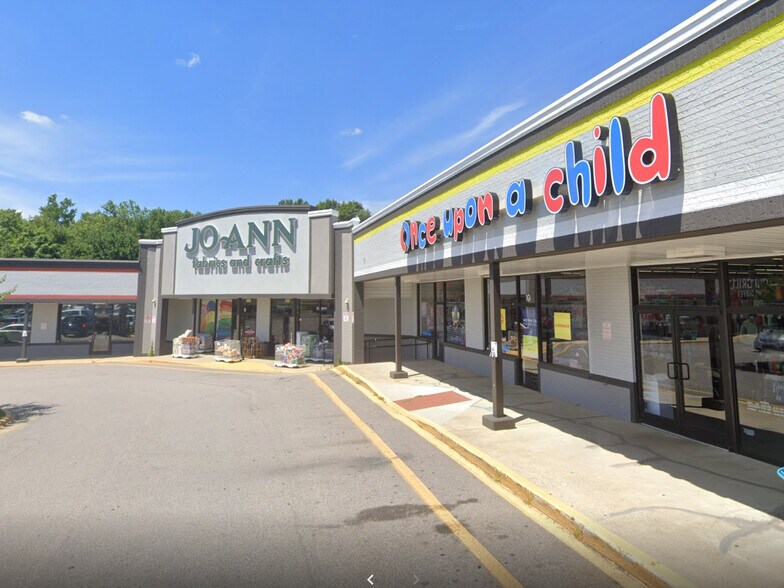 More Photos Of 4600 Durham Chapel Hill Blvd, Durham Unknown For Lease