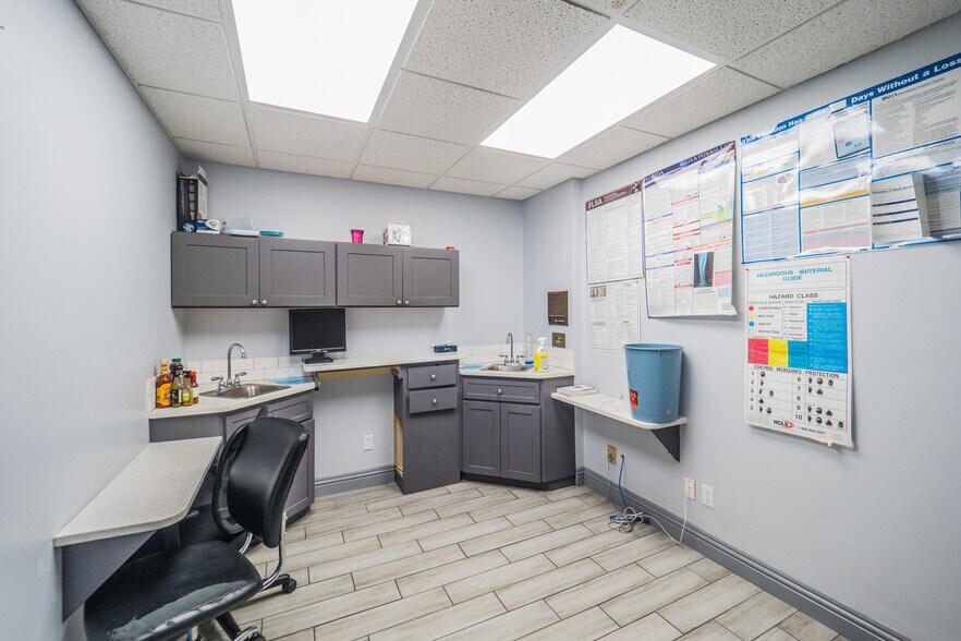 More Photos Of 1020 5th St Se, Winter Haven Skilled Nursing Facility For Lease