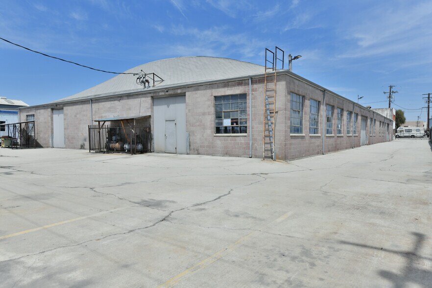 More Photos Of 1656 W 134th St, Gardena Manufacturing For Sale