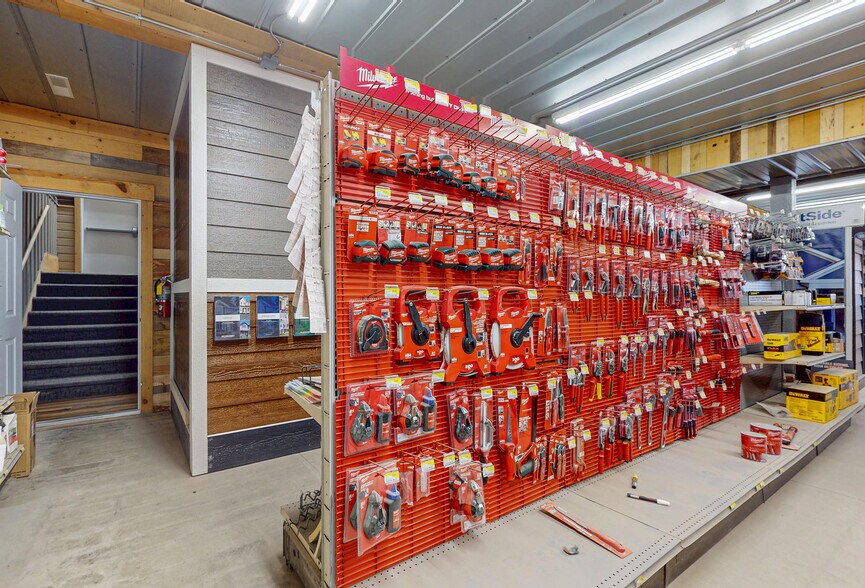 More Photos Of 165 Nebraska St, Sterling General Retail For Sale