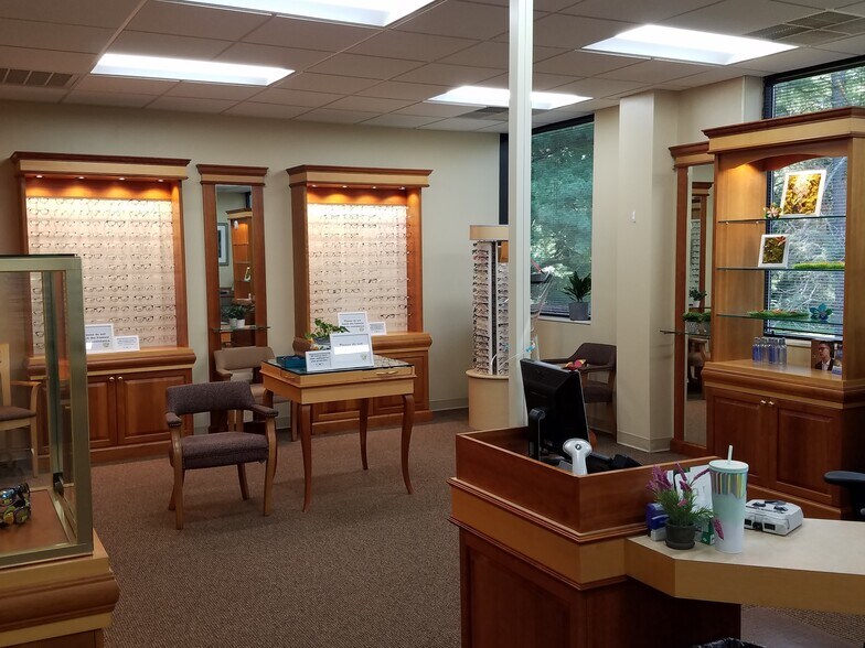 More Photos Of 415 McFarlan Rd, Kennett Square Office For Lease