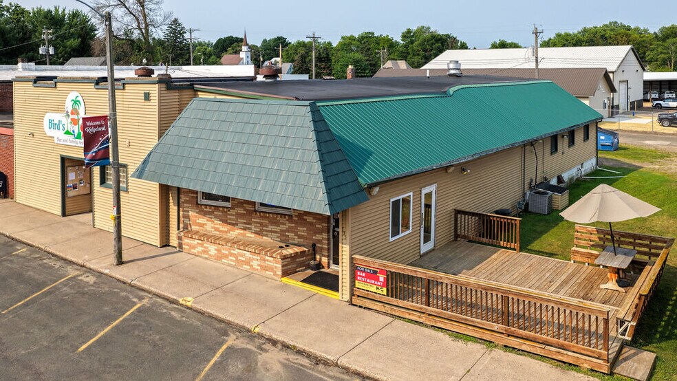 Primary Photo Of 115 Diamond St N, Ridgeland Restaurant For Sale
