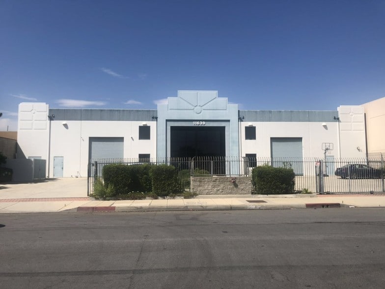 Primary Photo Of 11639 Goldring Rd, Arcadia Warehouse For Lease