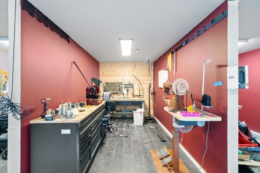 More Photos Of 2911 Shattuck Ave, Berkeley Storefront For Sale