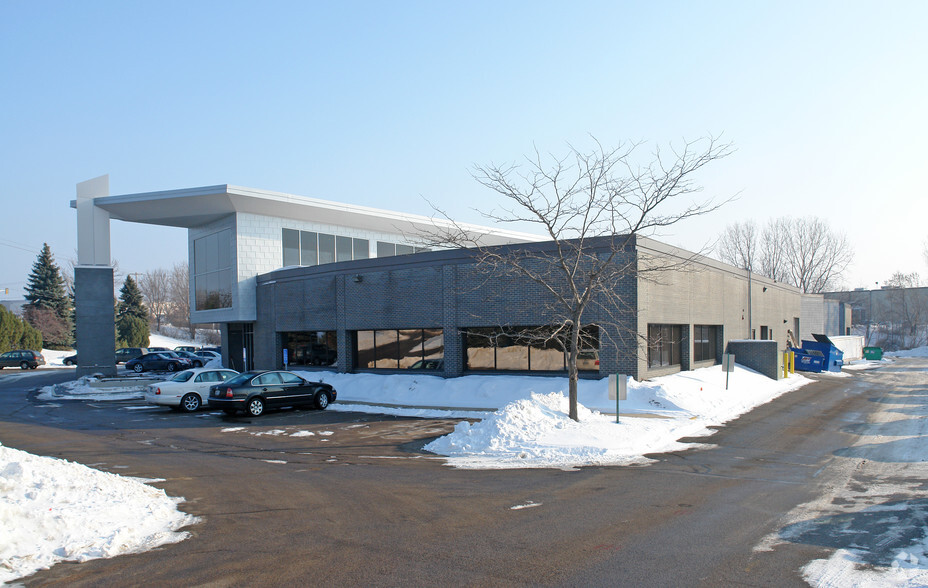 Primary Photo Of 6801-6811 Flying Cloud Dr, Eden Prairie Research And Development For Lease