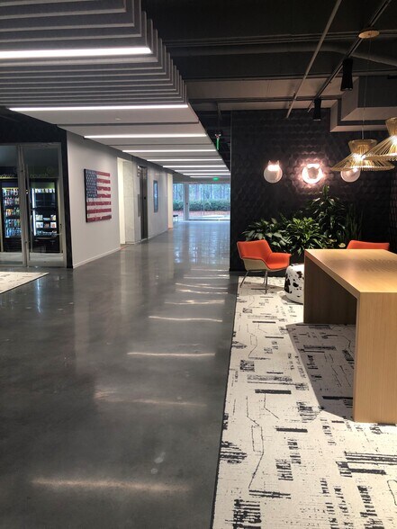More Photos Of 500 Corporate Pky, Birmingham Office For Lease