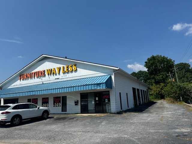 More Photos Of 6799 Tara Blvd, Jonesboro Auto Repair For Sale