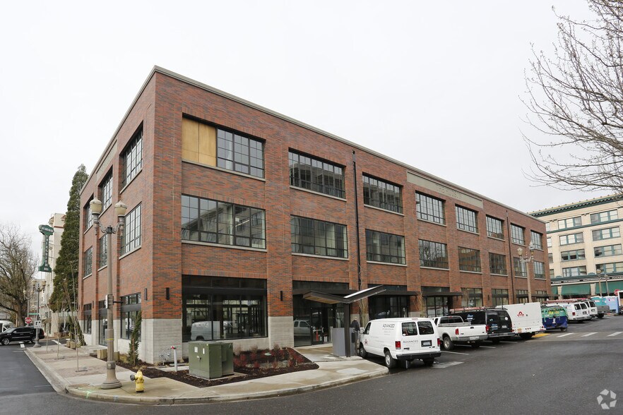 More Photos Of 101 E 6th St, Vancouver Office For Lease