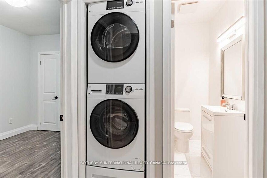 More Photos Of 1439 Main St E, Hamilton Storefront Retail Residential For Sale