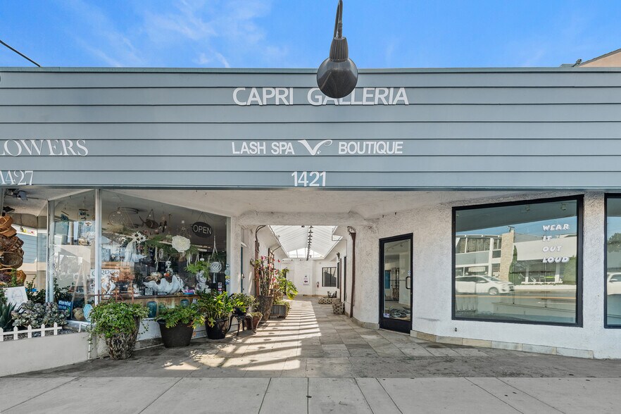 More Photos Of 1427 S Coast Hwy, Laguna Beach Storefront For Lease