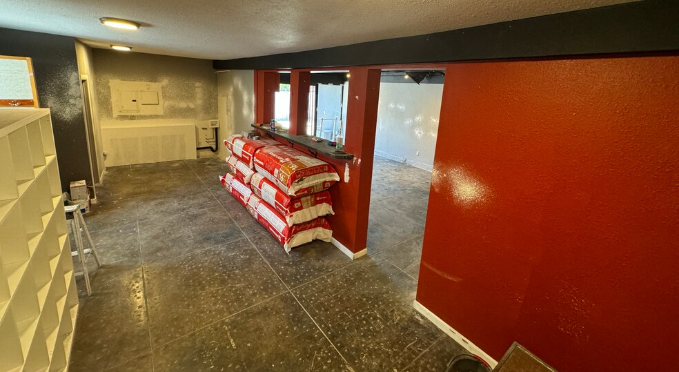 More Photos Of 3227 Glendale Blvd, Los Angeles Storefront Retail Residential For Lease