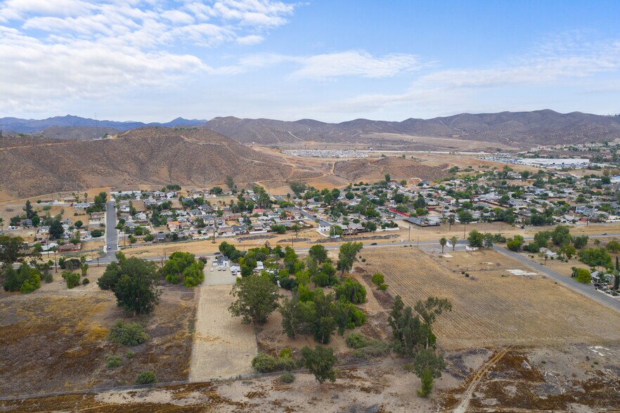 More Photos Of 816-880 E Lakeshore Dr, Lake Elsinore Land For Sale