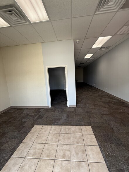 More Photos Of 420-452 Peppers Ferry Rd NW, Christiansburg Unknown For Lease
