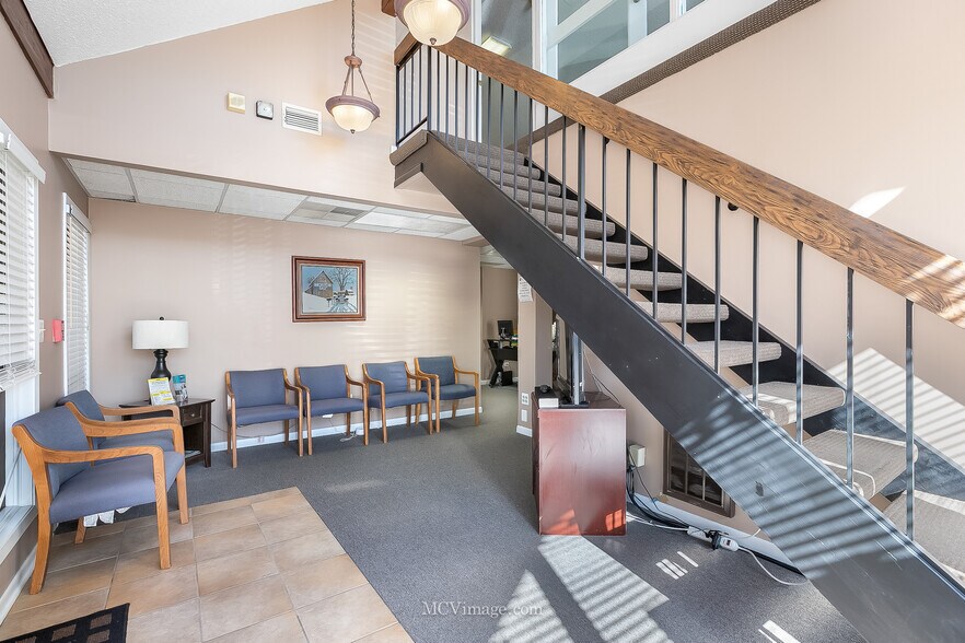 More Photos Of 15419 E 127th St, Lemont Office Residential For Sale