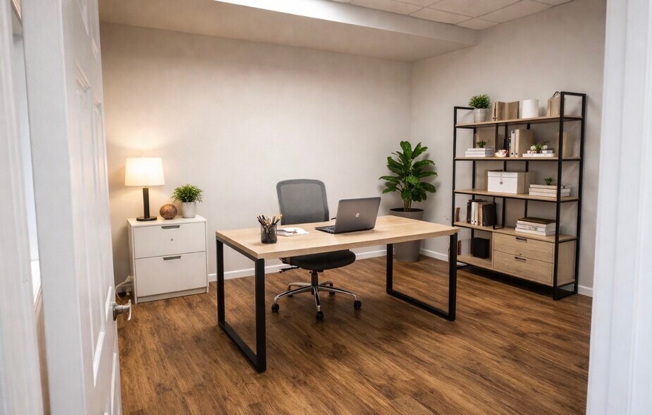 More Photos Of 3044 Sheppard of the Hills Expy, Branson Unknown For Lease