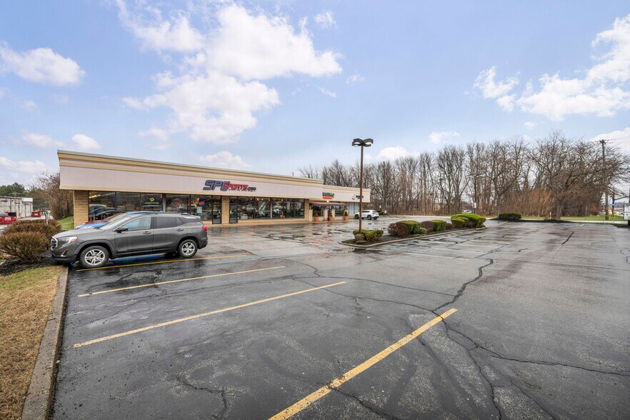More Photos Of 9431 Mentor Ave, Mentor Freestanding For Sale