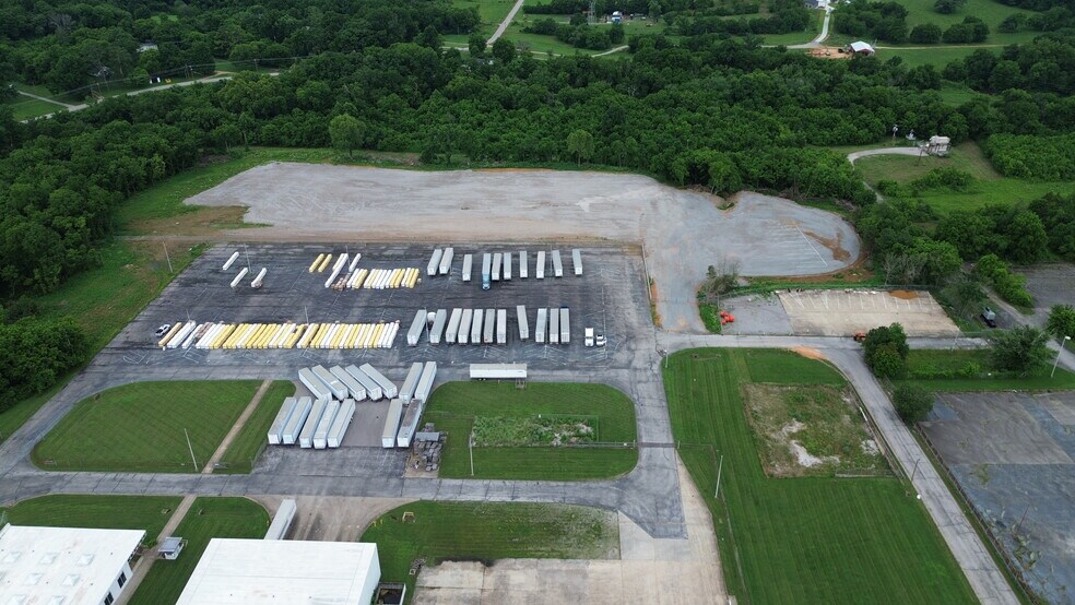 More Photos Of 981 Industrial Park Rd, Columbia Land For Lease
