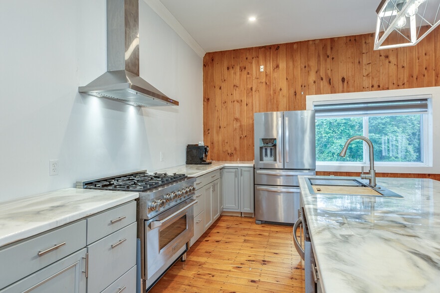 More Photos Of 275 Jenness Pond Rd, Northwood Hotel For Sale