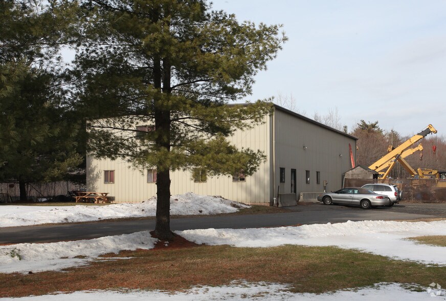 Primary Photo Of 50 E Dudley Town Rd, Bloomfield Contractor Storage Yard For Lease