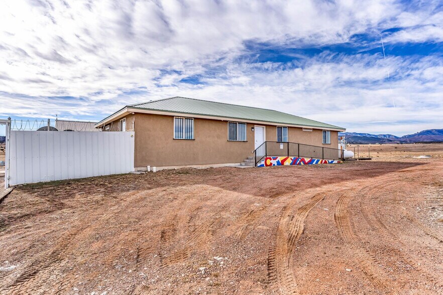 Primary Photo Of 1840 Pope Valley Ranch Rd, Pueblo Flex For Sale