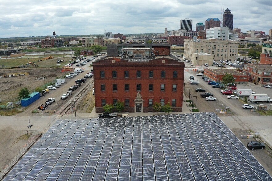 More Photos Of 130 E 3rd St, Des Moines Office For Sale