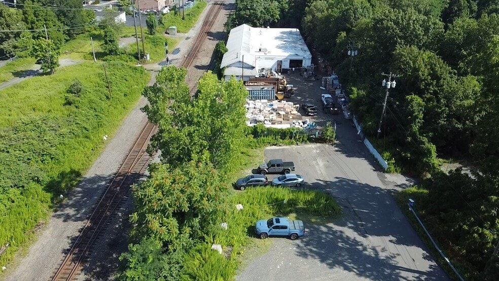 More Photos Of 40-48 Samsondale Ave, West Haverstraw Warehouse For Sale