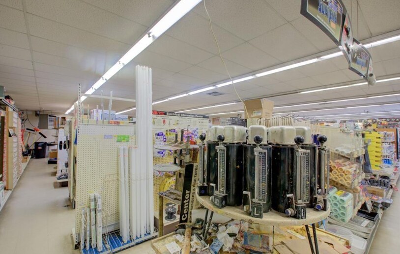 More Photos Of 6852 N Winton Way, Winton Freestanding For Sale