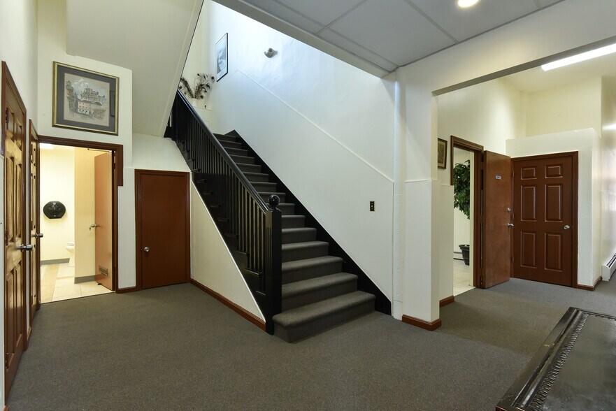 More Photos Of 754 Branch Ave, Providence Loft Creative Space For Lease