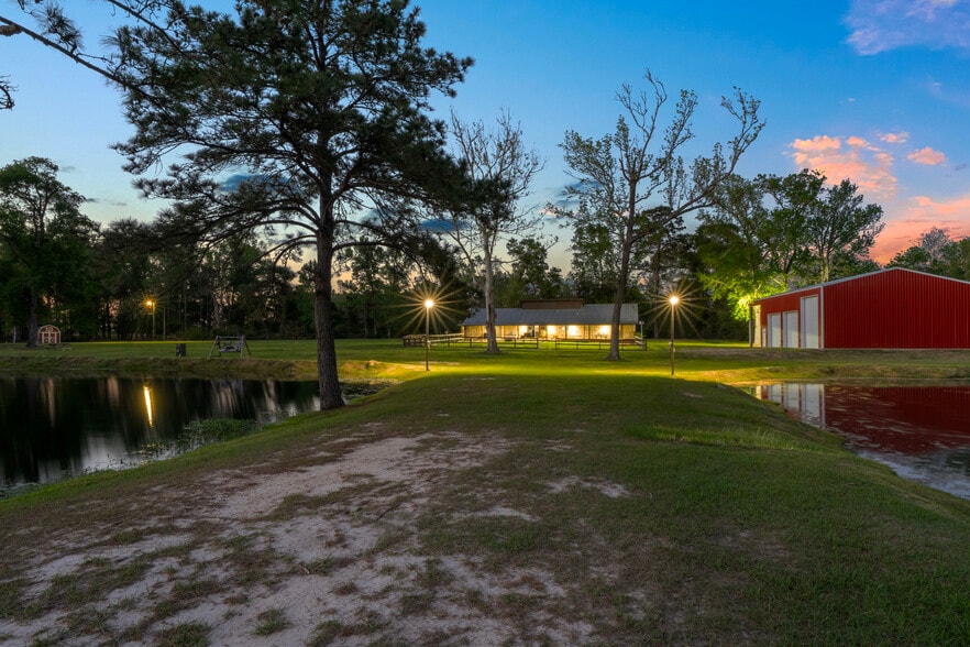 More Photos Of 246 County Road 385, Cleveland Land For Sale
