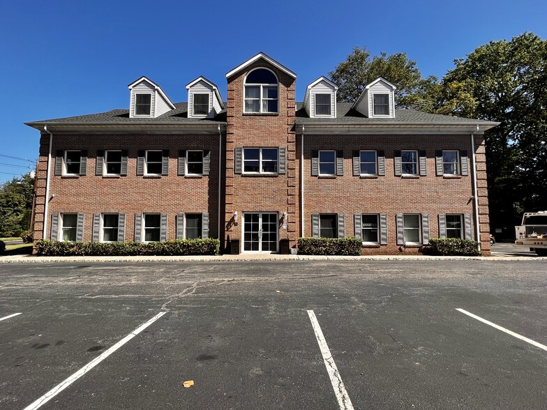 Primary Photo Of 300 North Ave, Cranford Medical For Lease