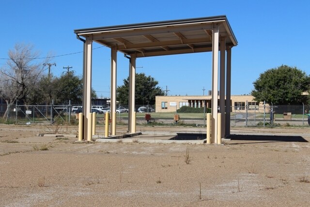 More Photos Of 2801 Duniven Cir, Amarillo Light Distribution For Lease