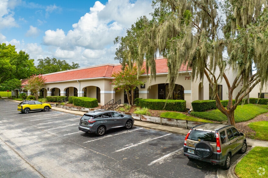 More Photos Of 528 Northlake Blvd, Altamonte Springs Unknown For Lease