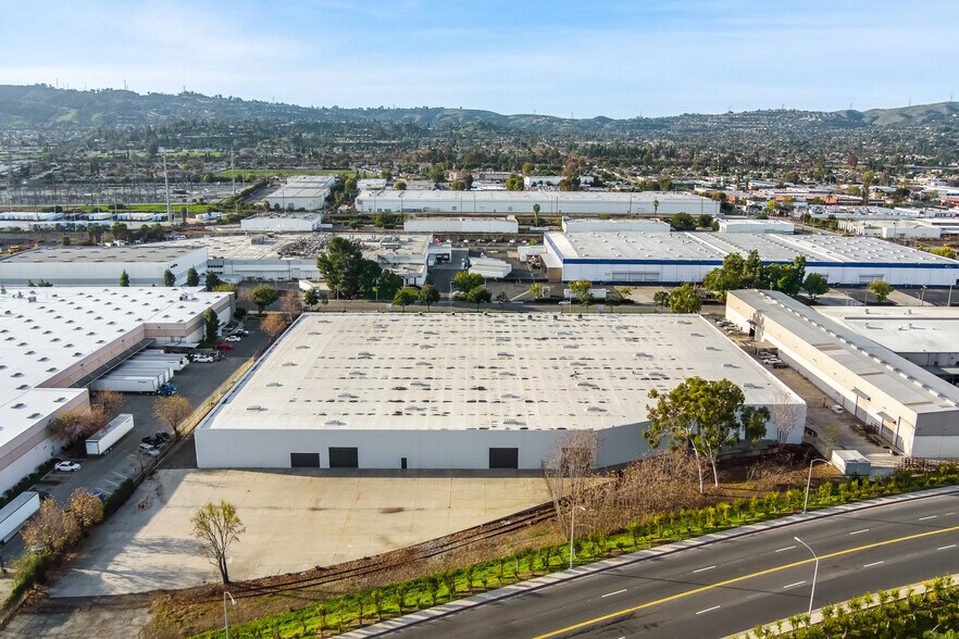 More Photos Of 16175-16185 Stephens St, City of Industry Warehouse For Lease