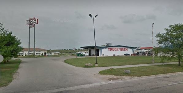 More Photos Of 6383 Lake Rd, Windsor Carwash For Sale