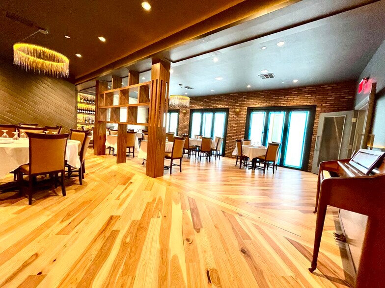 More Photos Of 141 Mansion Ave, Staten Island Restaurant For Sale