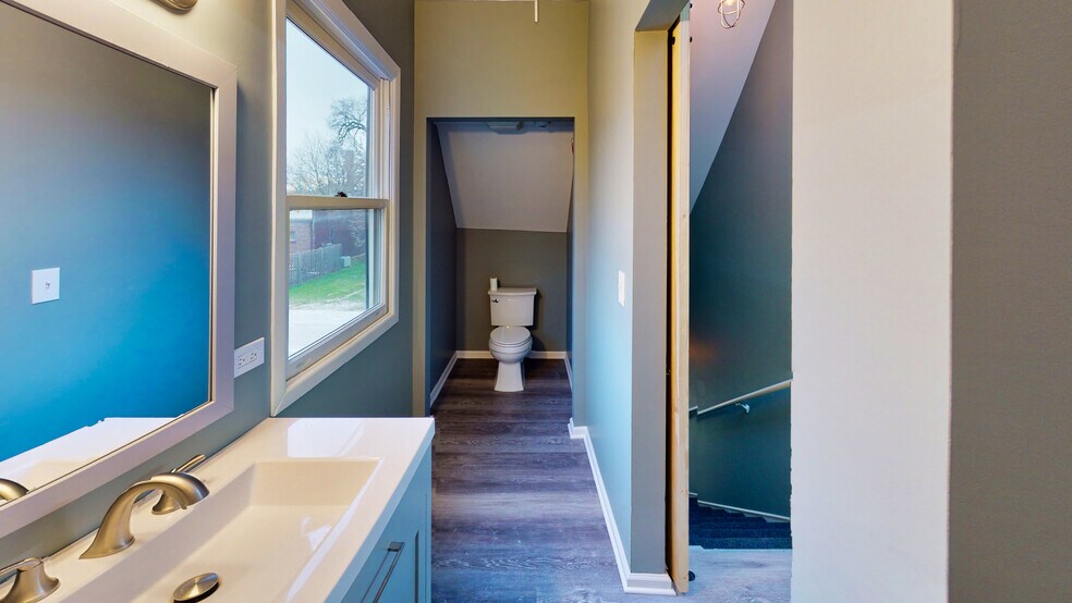 More Photos Of 1208 Lisle Plz, Lisle Medical For Lease