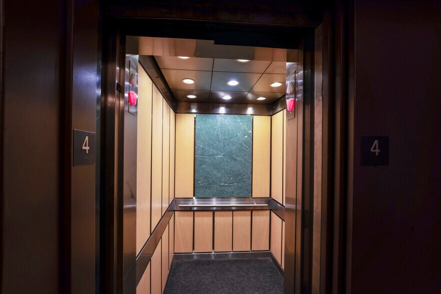 More Photos Of 216 Crown St, New Haven Office For Lease