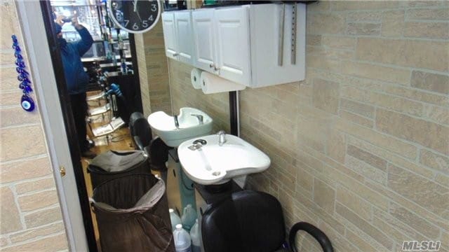 More Photos Of 120 E 7th St, New York Apartments For Lease