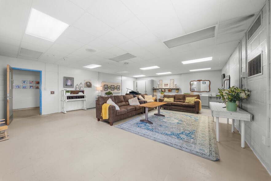 More Photos Of 220 Landrum Dr, Millen Schools For Sale