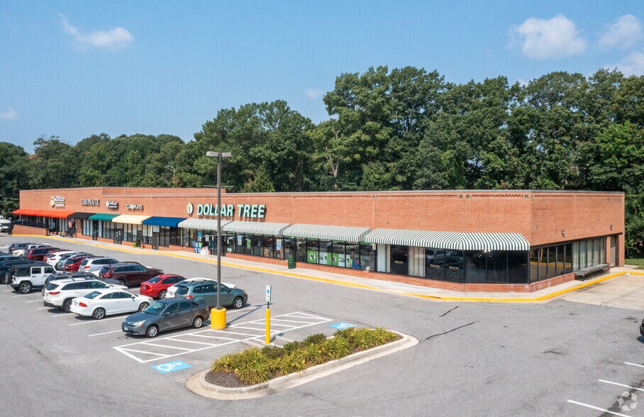 More Photos Of 450 Ritchie Hwy, Severna Park Unknown For Lease