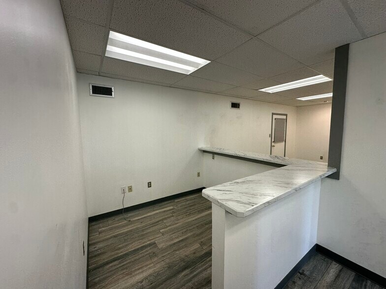 More Photos Of 2526 Monroeville Blvd, Monroeville Medical For Lease