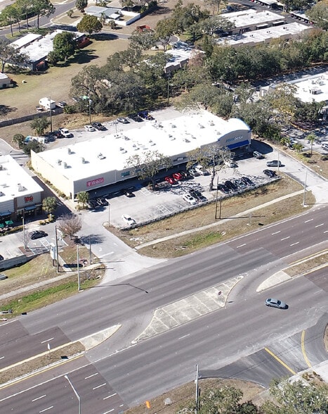 More Photos Of 33100-33160 U.S. 19 Hwy N, Palm Harbor Storefront For Sale