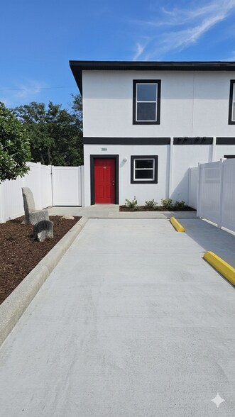 More Photos Of 13610-13612 N 21st St, Tampa Apartments For Sale